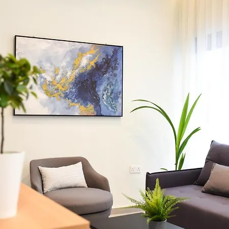 Chrystal Blue Suites 1 Bedroom Apollo بروتاراس